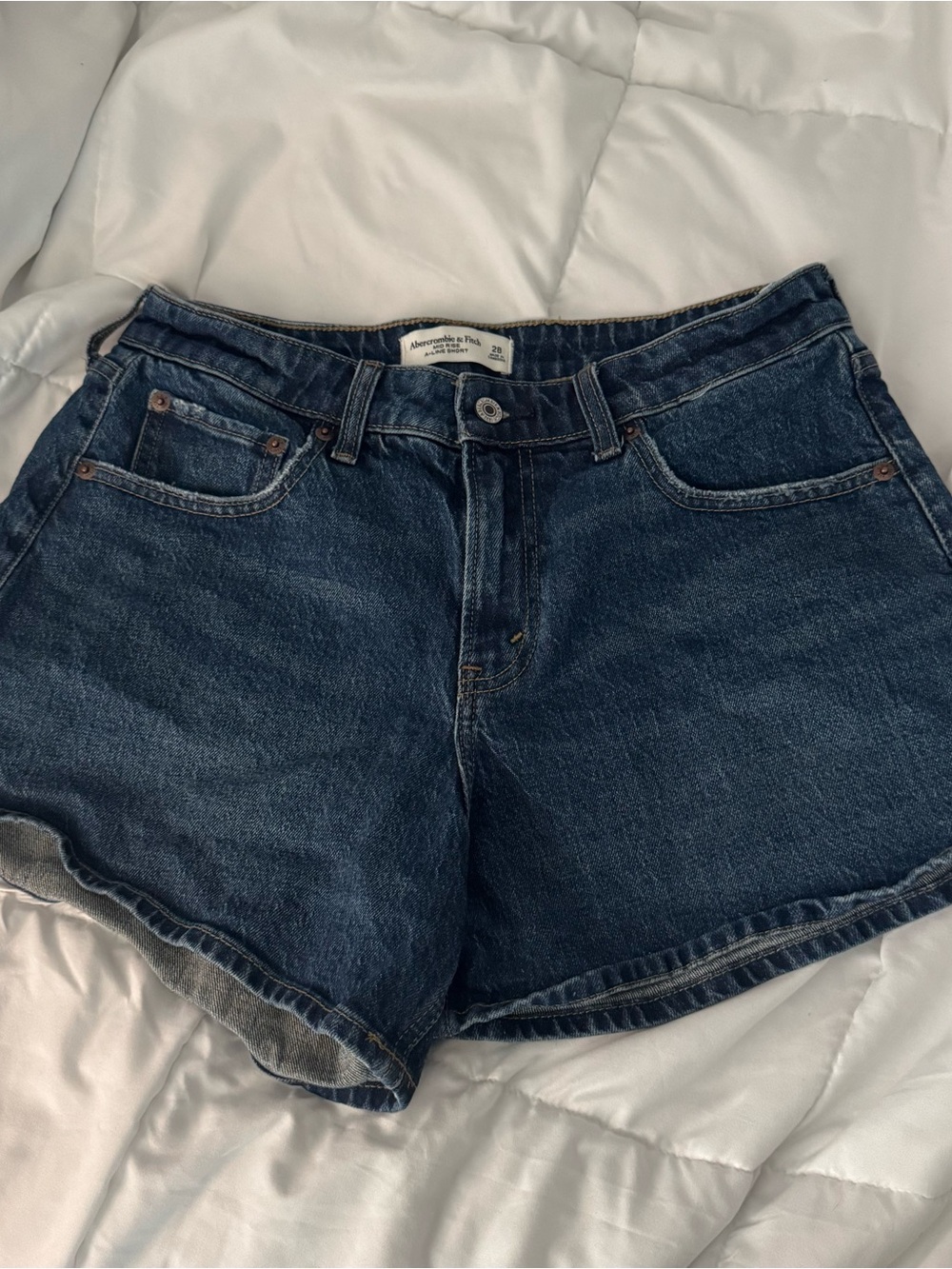 Abercrombie curve love shorts!